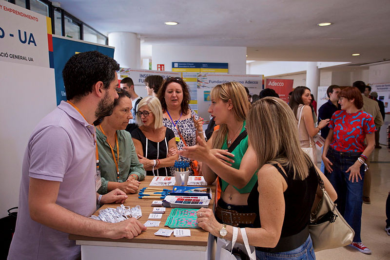MARATON_DE_EMPLEO_2025_380_jpg_liedpIfyMXcF8-NjQA0A_cX9Yw0QMAd