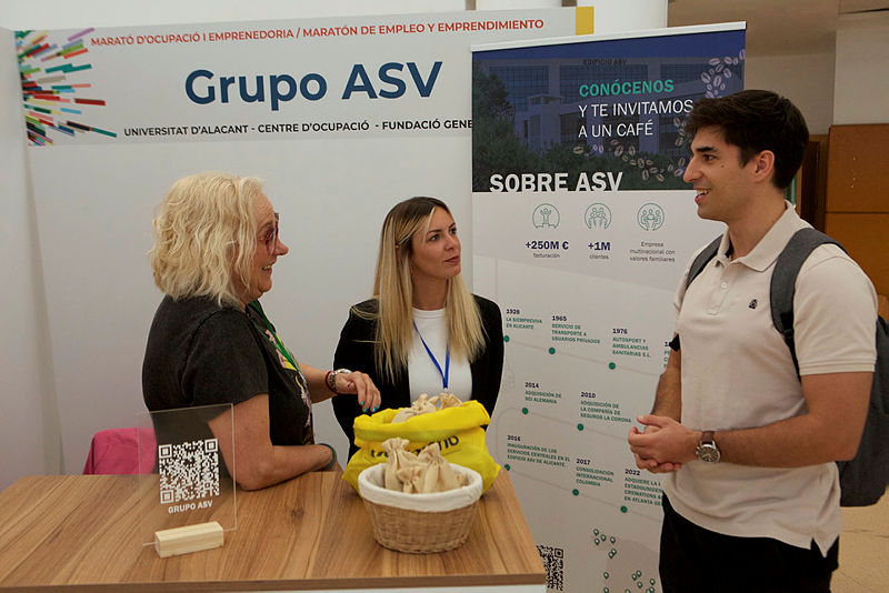 XXVI_MARATON_DE_EMPLEO_Y_EMPRENDIMIENTO_2025_1241_jpg_lieAm4PyMatJ8-NjQA0A_iGZrRNQi20