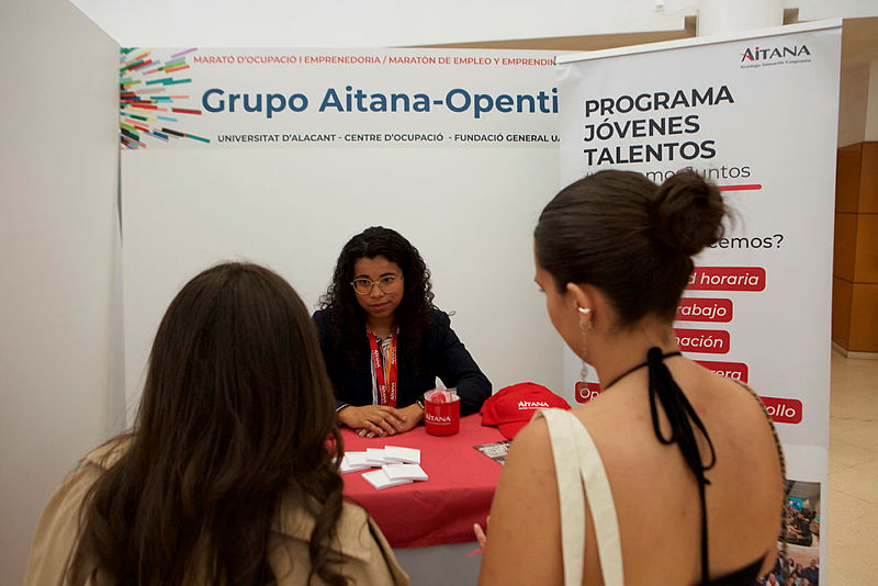 XXVI_MARATON_DE_EMPLEO_Y_EMPRENDIMIENTO_2025_1259_jpg_lifH_ILyMb9J8-NjQA0A_bKT5ar7fPb
